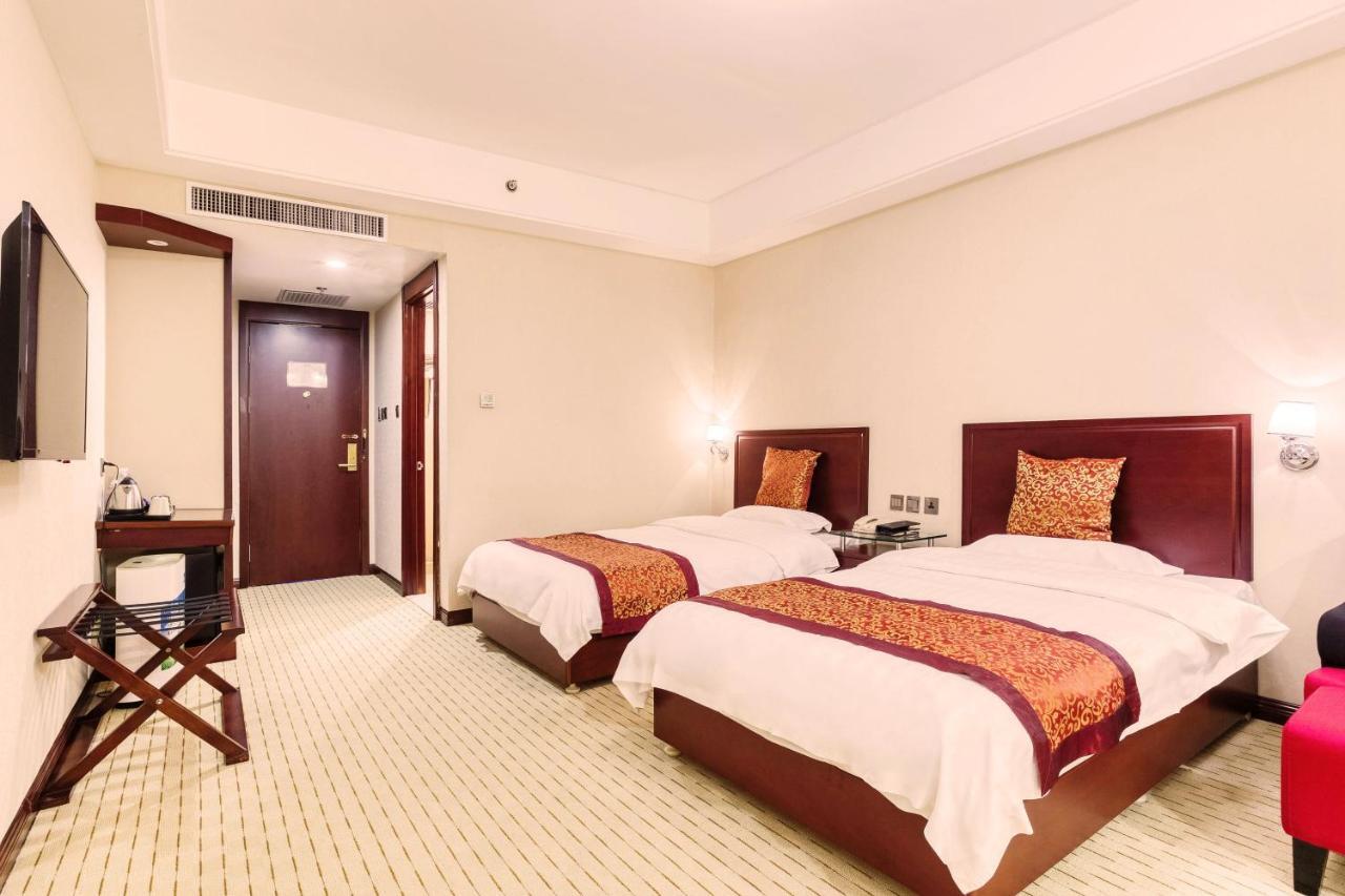 Changchun Warren Hotel Екстер'єр фото